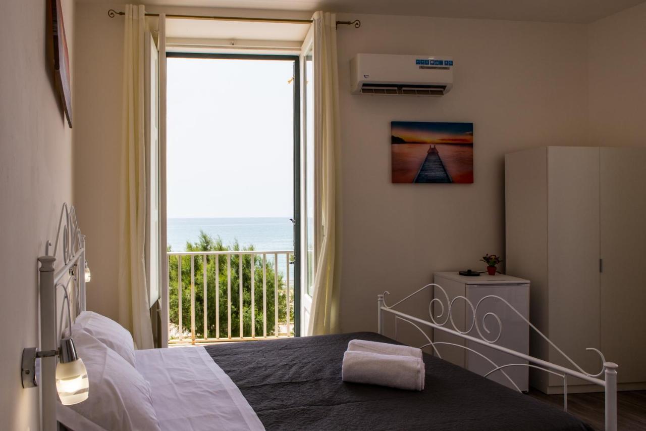 Sea Beach Pozzallo Dış mekan fotoğraf